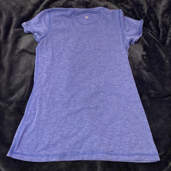 Lululemon shirt - Picture 2 of 2